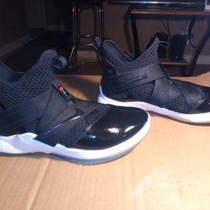 Nike LeBron Soldier 12 SFG 'Black' Mens Sneakerssize 14